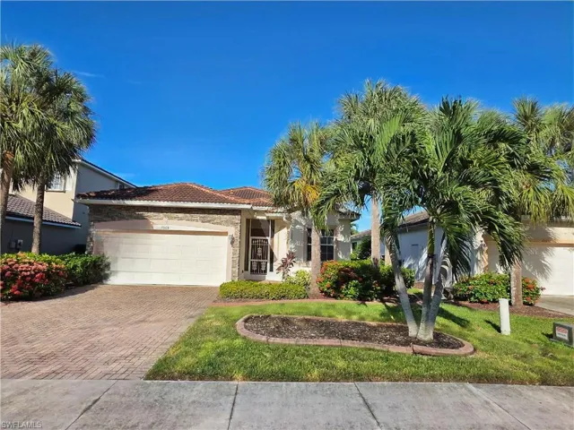 2565 Deerfield Lake Ct, Cape Coral, Florida 33909