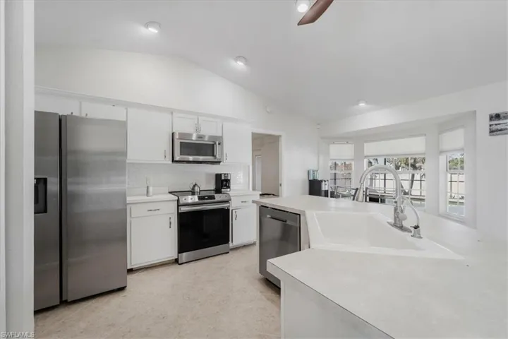 1704 NW 3rd  AVE, Cape Coral, FL 33993