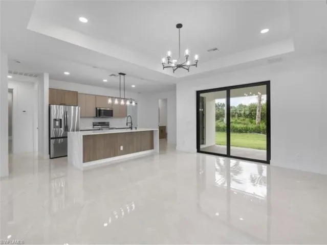 4727 Notthingham Dr, Fort Myers, Florida 33905