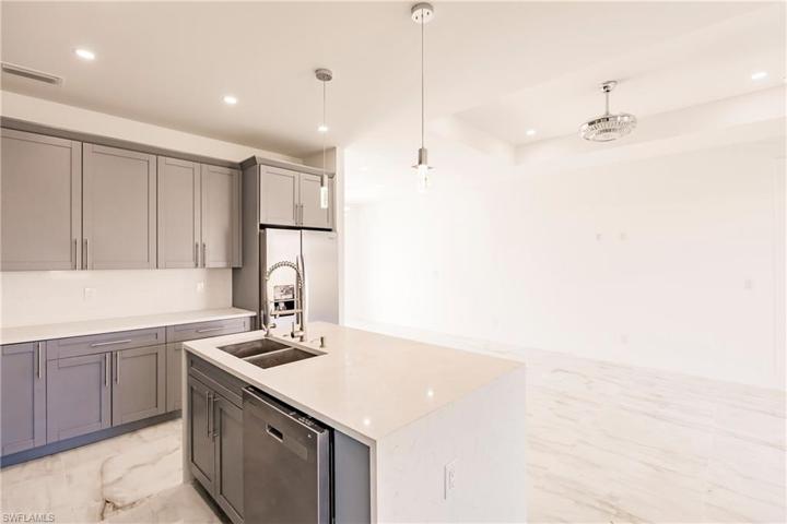 3808 3rd ST SW, LEHIGH ACRES FL 33976