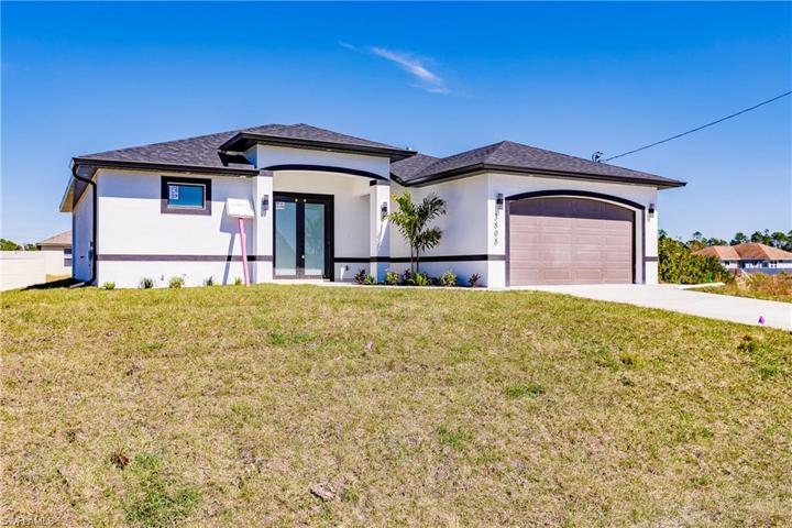 3808 3rd ST SW, LEHIGH ACRES FL 33976
