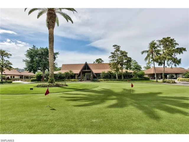 Glades Clubhouse