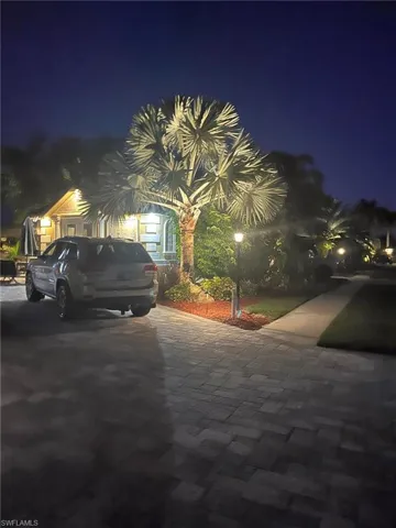 4840 Carriage Ct, Naples, Florida 34114