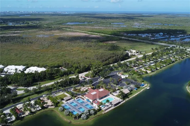 4840 Carriage Ct, Naples, Florida 34114