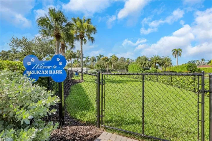 4840 Carriage Ct, Naples, Florida 34114