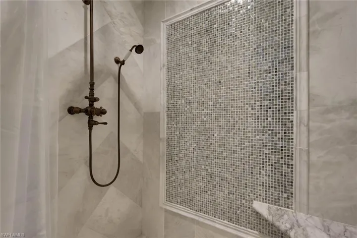 4840 Carriage Ct, Naples, Florida 34114