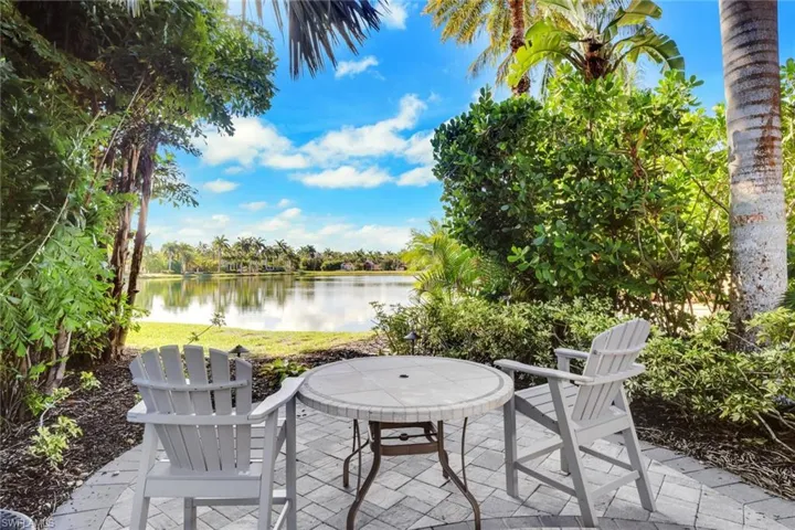 4840 Carriage Ct, Naples, Florida 34114