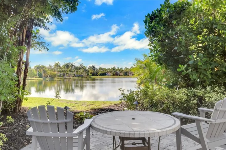 4840 Carriage Ct, Naples, Florida 34114