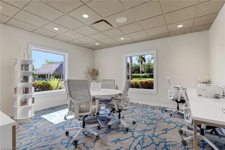 4840 Carriage Ct, Naples, Florida 34114
