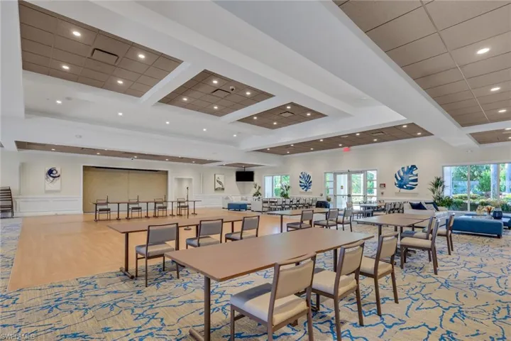 4840 Carriage Ct, Naples, Florida 34114