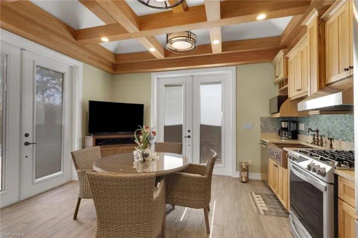 4840 Carriage Ct, Naples, Florida 34114