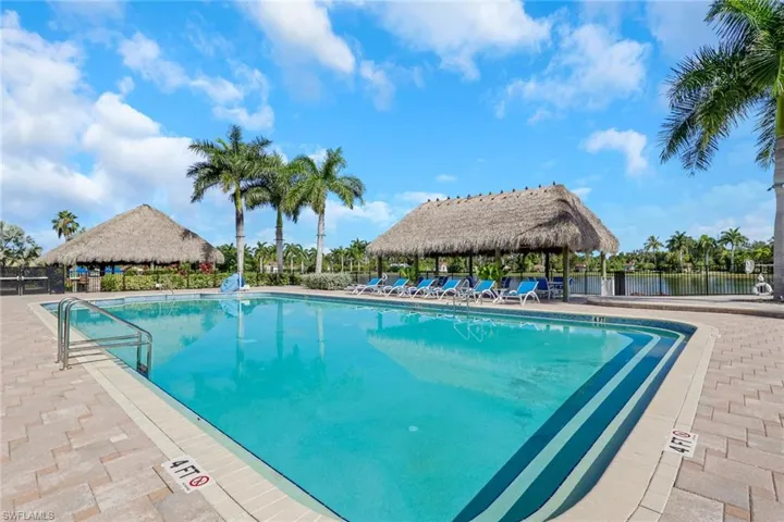 4840 Carriage Ct, Naples, Florida 34114