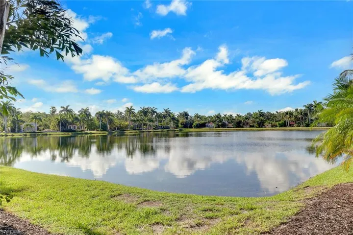 4840 Carriage Ct, Naples, Florida 34114