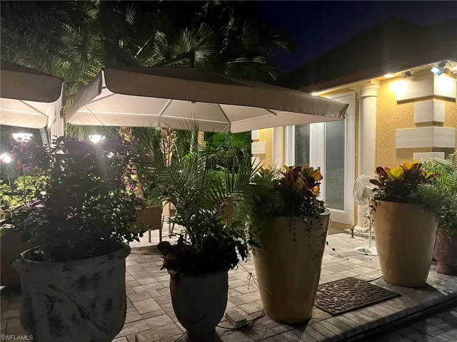 4840 Carriage Ct, Naples, Florida 34114