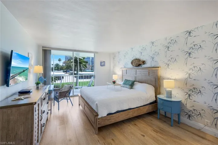 5 Bluebill Ave 208, Naples, Florida 34108