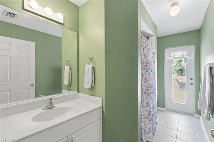 2105 Sw 29th Ter, Cape Coral, Florida 33914