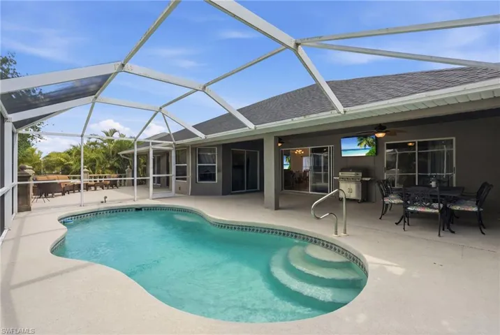 2105 Sw 29th Ter, Cape Coral, Florida 33914