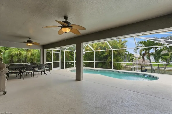 2105 Sw 29th Ter, Cape Coral, Florida 33914