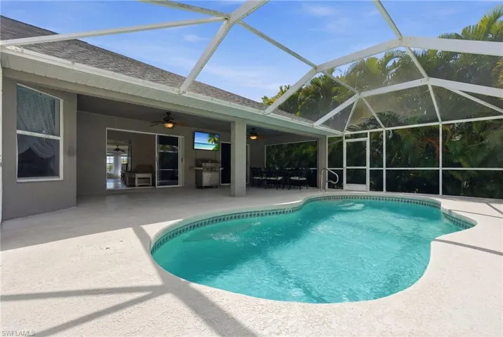 2105 Sw 29th Ter, Cape Coral, Florida 33914