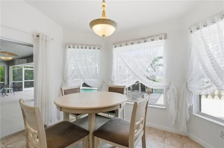 2105 Sw 29th Ter, Cape Coral, Florida 33914