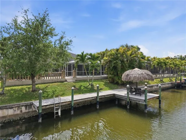 2105 Sw 29th Ter, Cape Coral, Florida 33914
