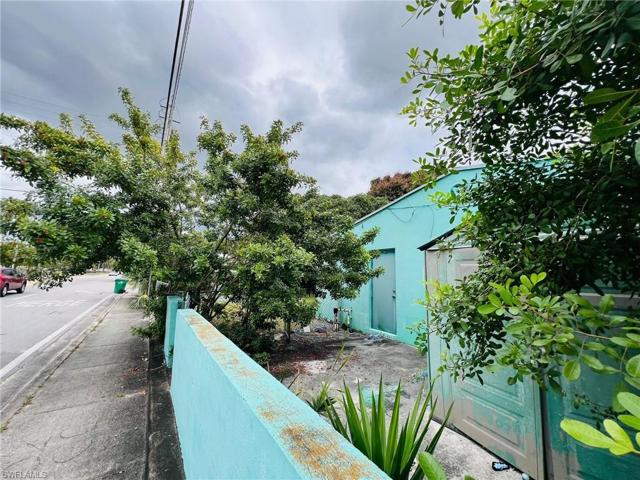 3081 NW 183  ST, Opa-locka, FL 33056