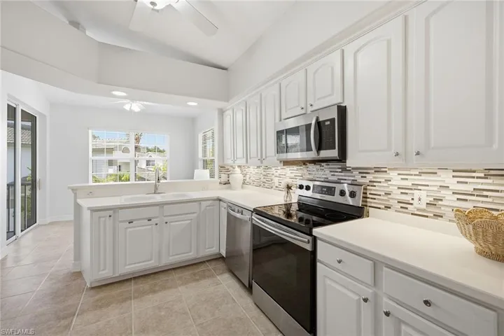 8380 Big Acorn Cir 1204, Naples, Florida 34119
