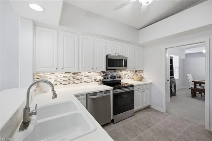 8380 Big Acorn Cir 1204, Naples, Florida 34119