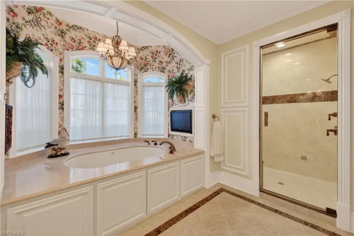 12782 Yacht Club Cir, Fort Myers, Florida 33919