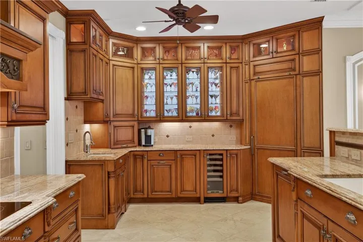 12782 Yacht Club Cir, Fort Myers, Florida 33919