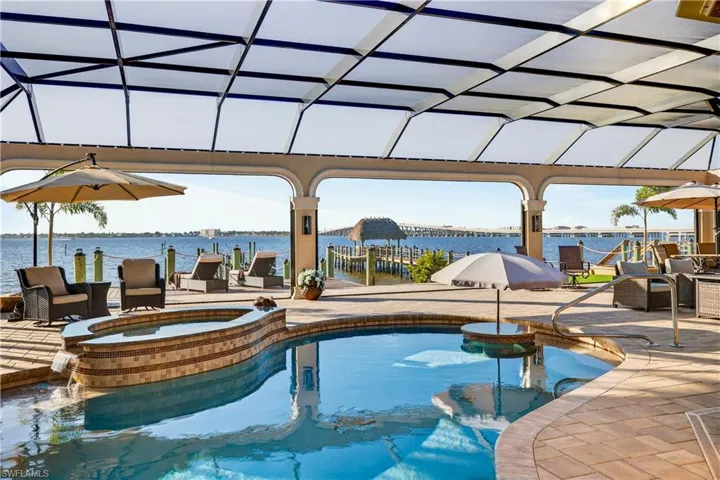 12782 Yacht Club Cir, Fort Myers, Florida 33919
