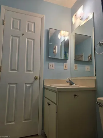 Guest Bath shower only
