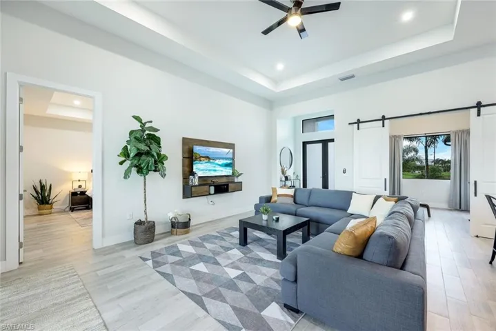 1510 Nw 4th St, Cape Coral, Florida 33993