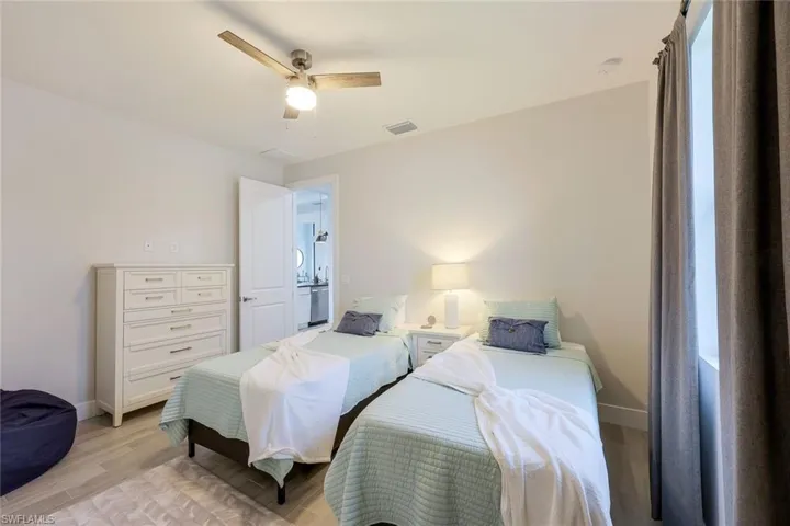 1510 Nw 4th St, Cape Coral, Florida 33993