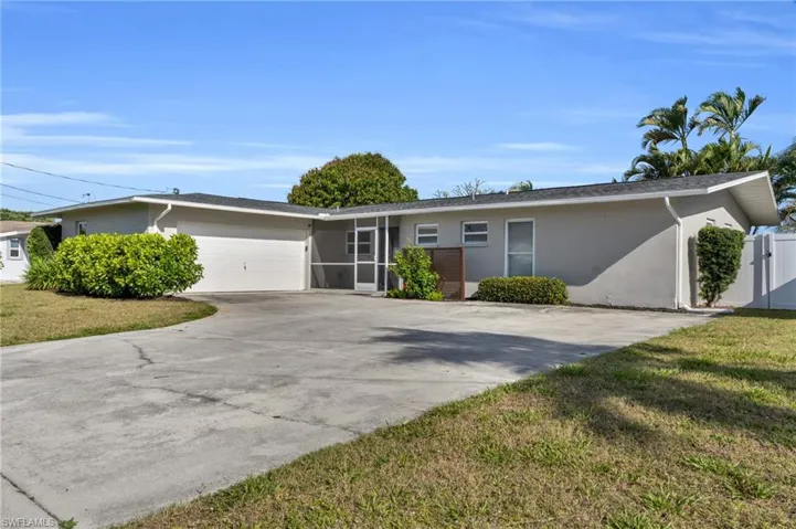 1425 Se 31st St, Cape Coral Fl 33904