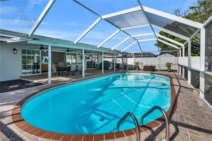 1425 Se 31st St, Cape Coral Fl 33904