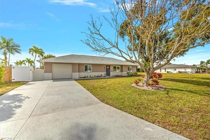 416 SW 38th  TER, Cape Coral, FL 33914