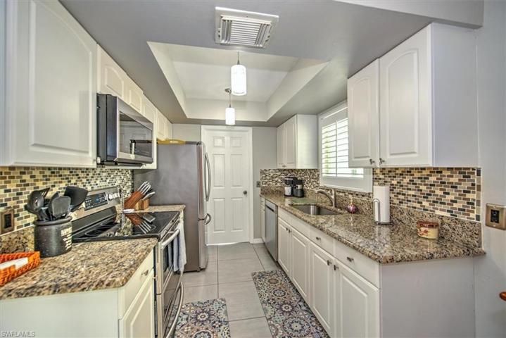 416 SW 38th  TER, Cape Coral, FL 33914