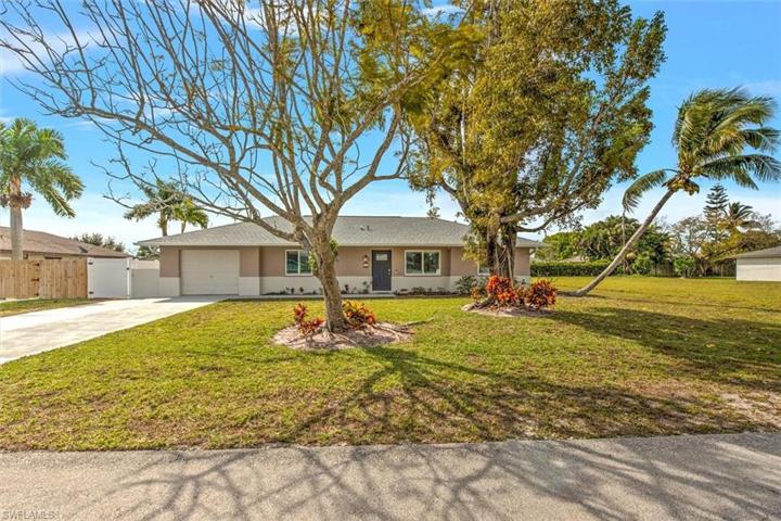 416 SW 38th  TER, Cape Coral, FL 33914