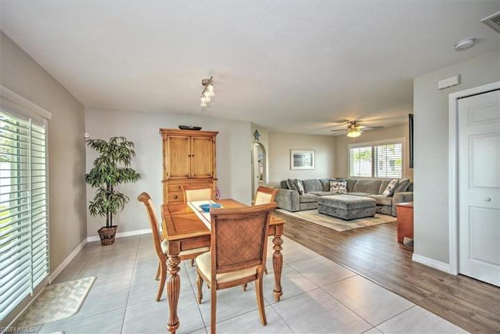 416 SW 38th  TER, Cape Coral, FL 33914