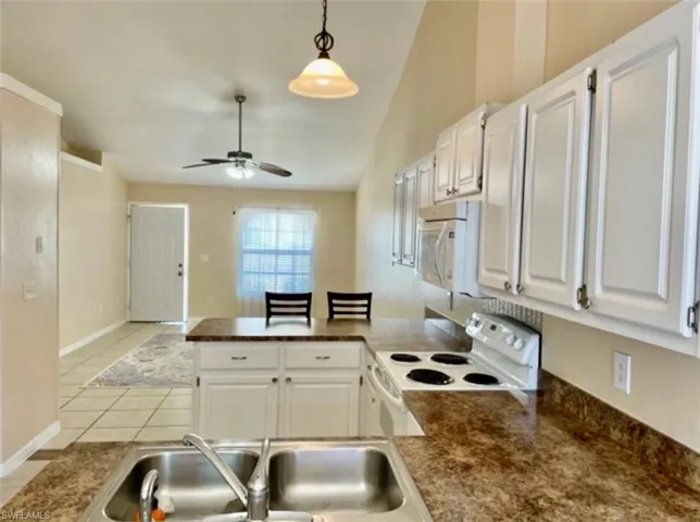 1804 SW 21st  LN, Cape Coral, FL 33991