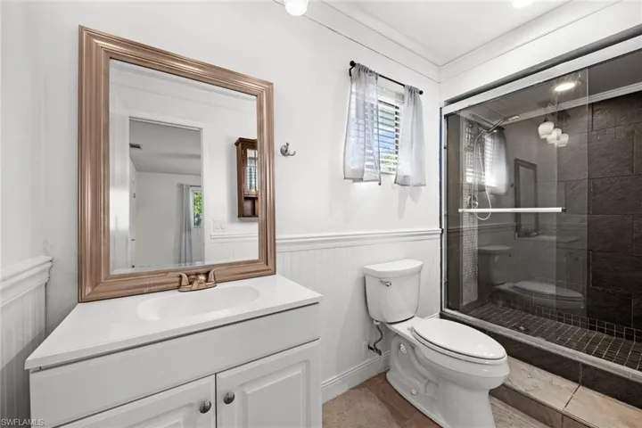 Primary bath has step in shower!