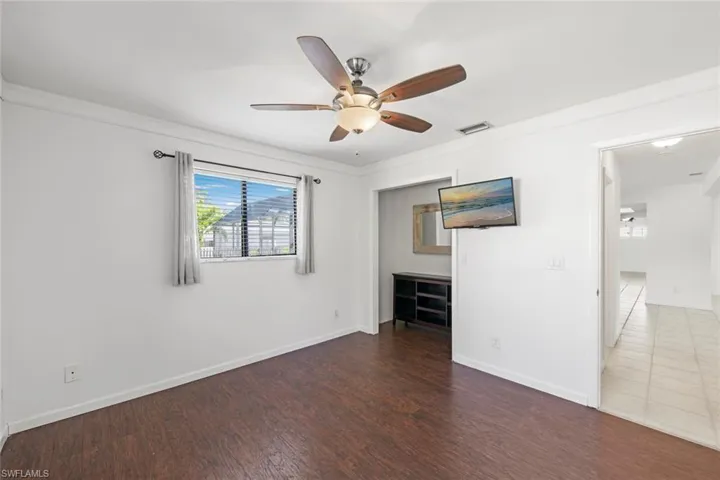 Bedroom #1