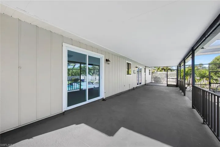 Huge screened in sitting area