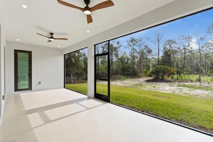 5044  44th NE ST, Naples, FL 34120