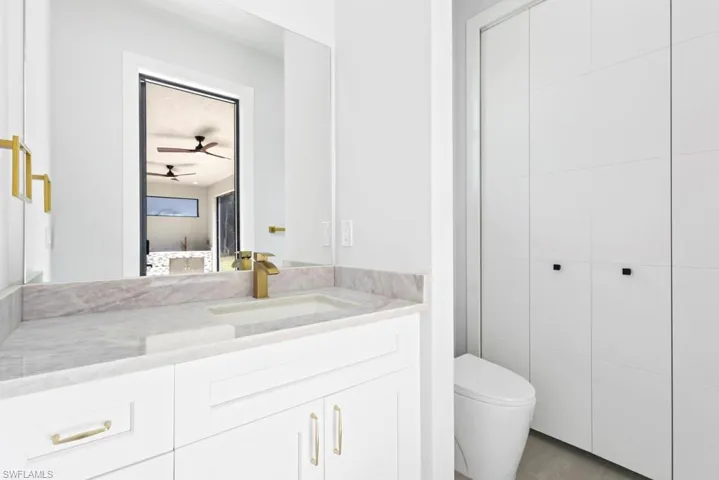5044  44th NE ST, Naples, FL 34120