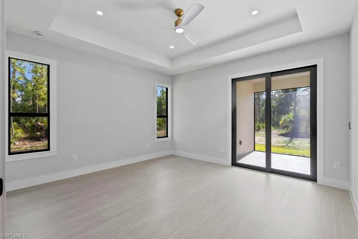 5044  44th NE ST, Naples, FL 34120