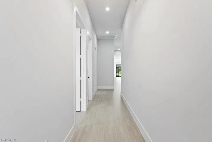 5044  44th NE ST, Naples, FL 34120