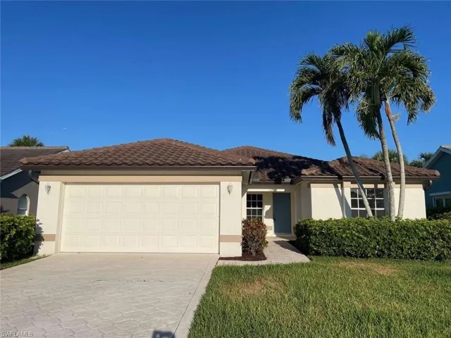 7588  Cameron  CIR, Fort Myers, FL 33912