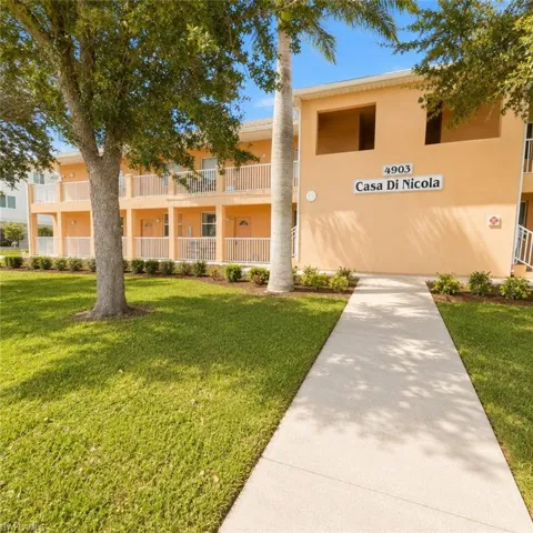 4903 York St 102, Cape Coral, Florida 33904